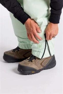 L1 Premium Goods Men's Aftershock Bib 25 L1 Premium Goods Men's Aftershock Bib -Sport Ski Equipment fw23 l1pg n873877 spray 4