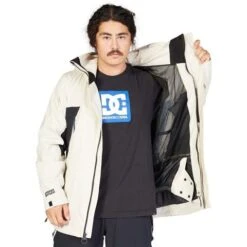 DC Shoes Men's Command 45K Jacket -Sport Ski Equipment fw23 dc menscommand45kjacket pelican 3