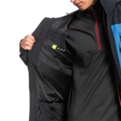 Quiksilver Men's Mission Block Jacket 9 Quiksilver Men's Mission Block Jacket -Sport Ski Equipment fw23 quiksilver mensmissionblockjacket trueblack 5