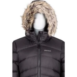 Marmot Women's Ithaca Jacket -Sport Ski Equipment i78840 001 hood wms ithaca jkt